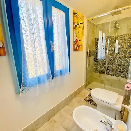 Brorent-villa Lia