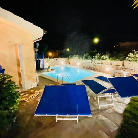 Villa Brorent-villa Lia *